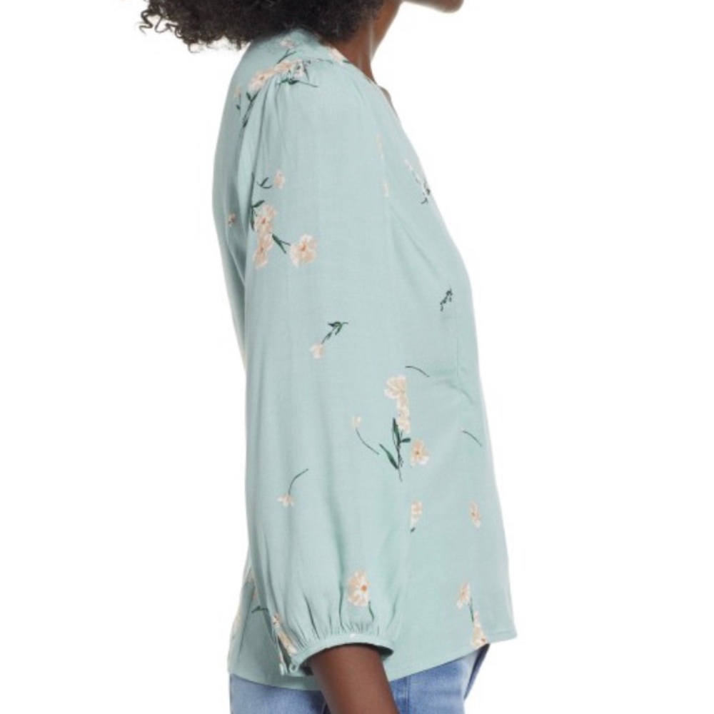 Astr The Label Button Wrap Top - image 7